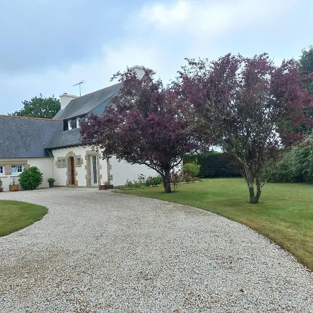 Large With Garden In Brittany * Hénansal